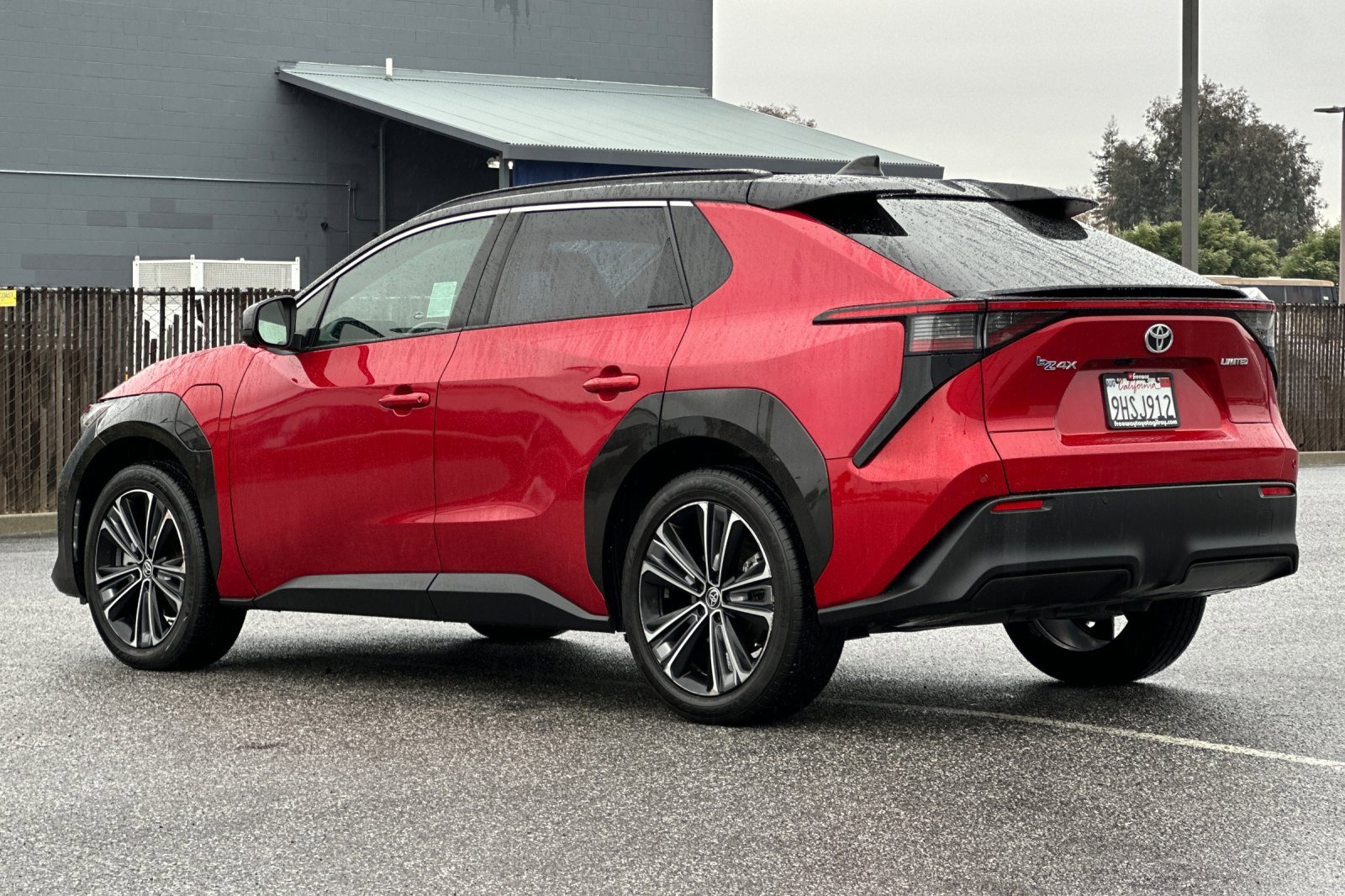 Used 2023 Toyota bZ4X Limited image 6