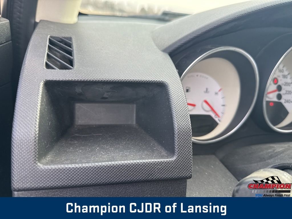 Used 2009 Dodge Caliber SXT image 28