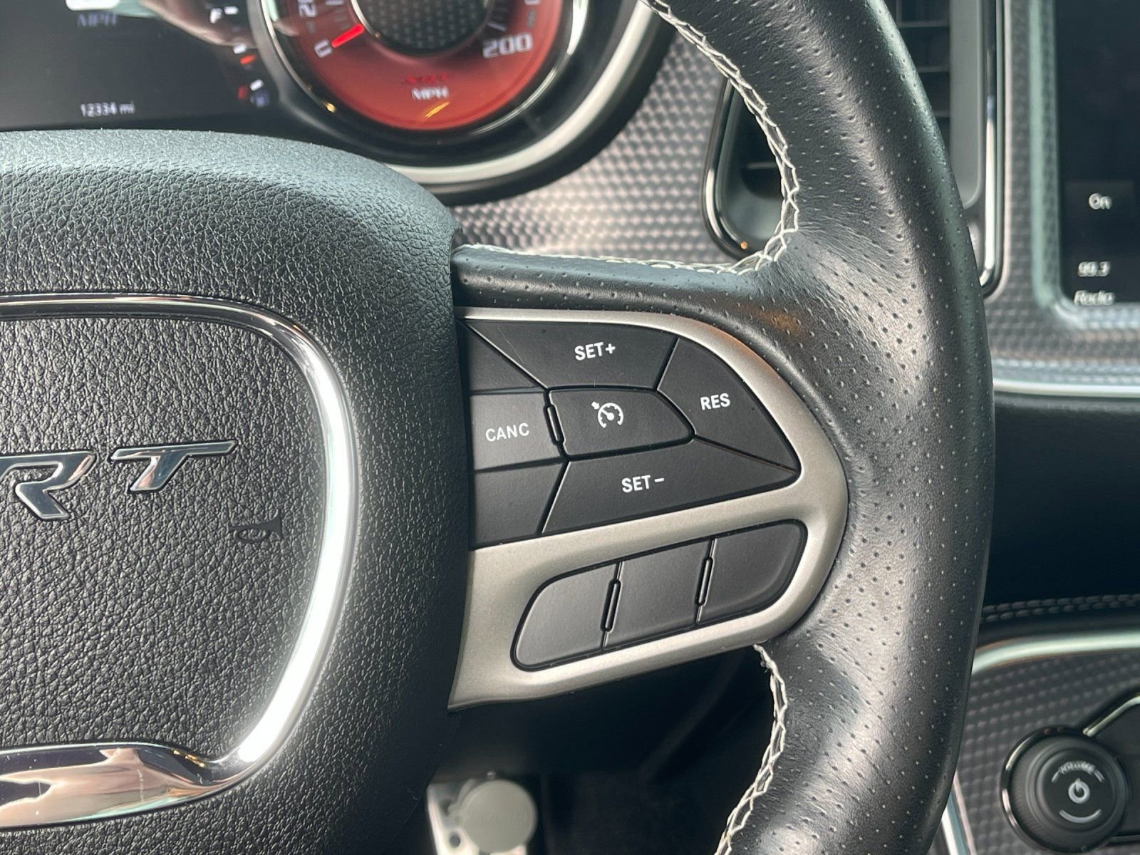 Used 2019 Dodge Challenger SRT Hellcat image 25