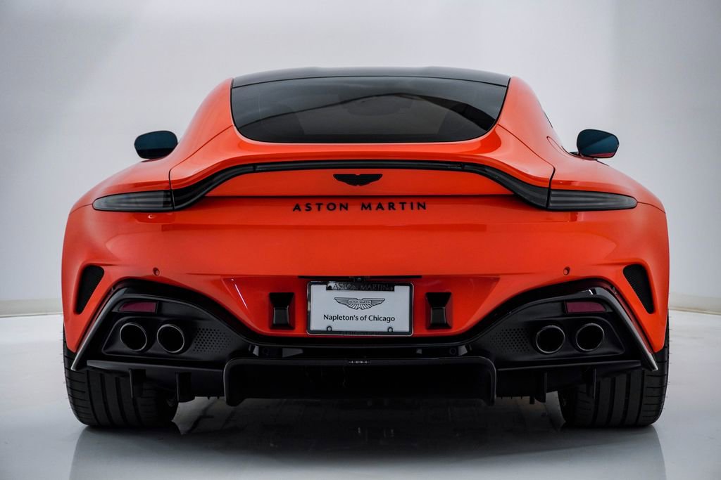 Used 2025 Aston Martin V8 Vantage Coupe image 7