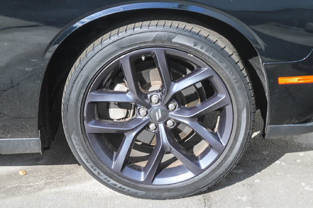 Used 2023 Dodge Challenger SXT w/ Blacktop Package RWD image 8