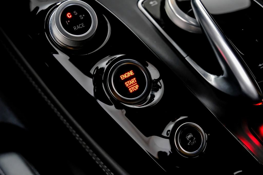 Used 2018 Mercedes-Benz AMG GT C w/ AMG Interior Night Package image 15