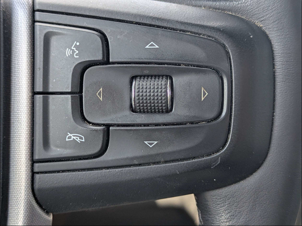 Used 2021 GMC Sierra 1500 SLT w/ SLT Convenience Package AWD/4WD image 27