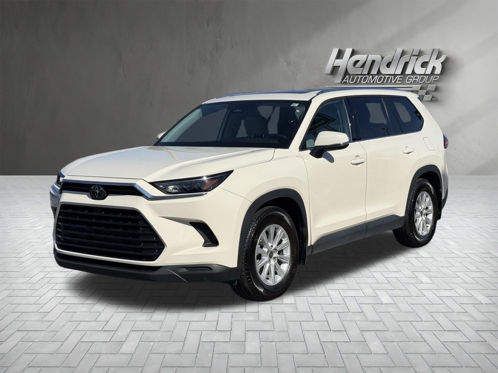 Used 2024 Toyota Grand Highlander FWD image 5
