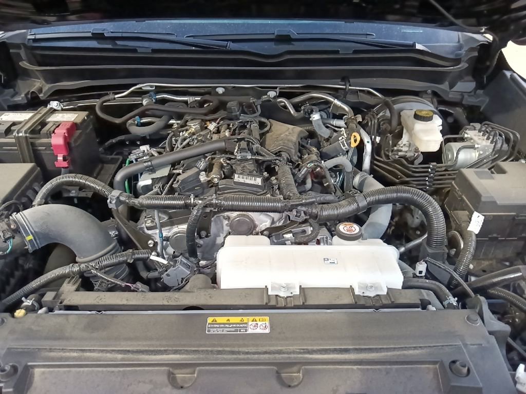 Used 2024 Toyota Tacoma SR image 33