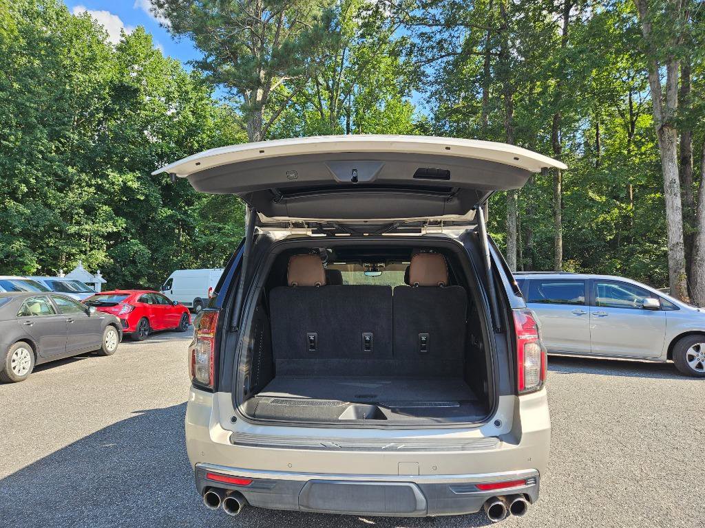 Used 2021 Chevrolet Tahoe High Country w/ Premium Package image 7