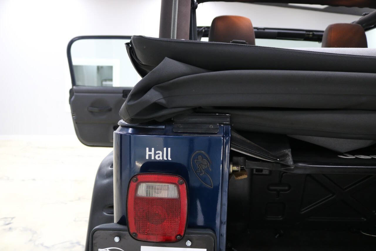 Used 2004 Jeep Wrangler Rubicon AWD/4WD image 80
