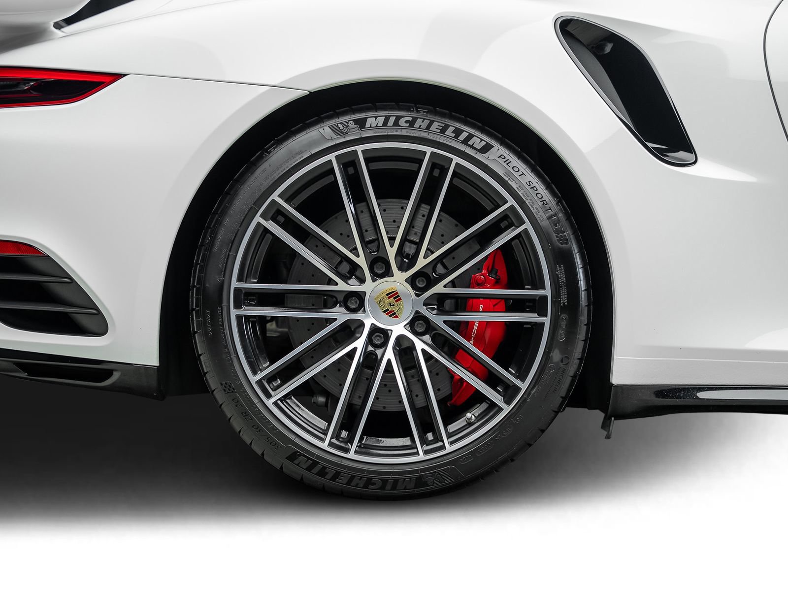 Used 2019 Porsche 911 Turbo AWD/4WD image 29