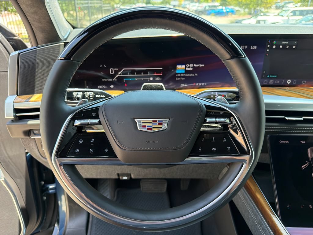 Certified 2025 Cadillac Escalade Sport Platinum AWD/4WD image 22