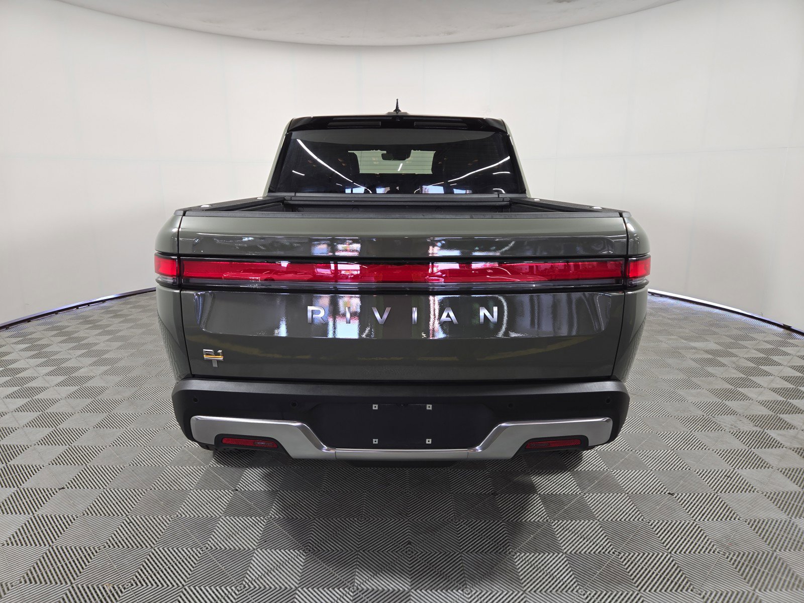 Used 2022 Rivian R1T Launch Edition image 4