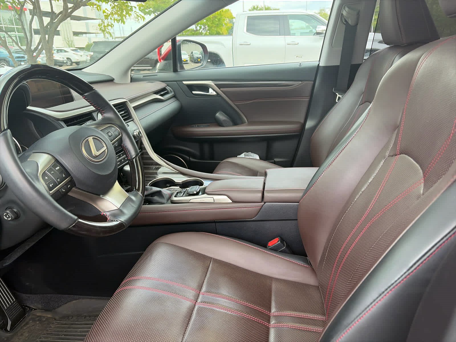 Used 2019 Lexus RX 450hL Luxury w/ Cold Area Package AWD/4WD image 6