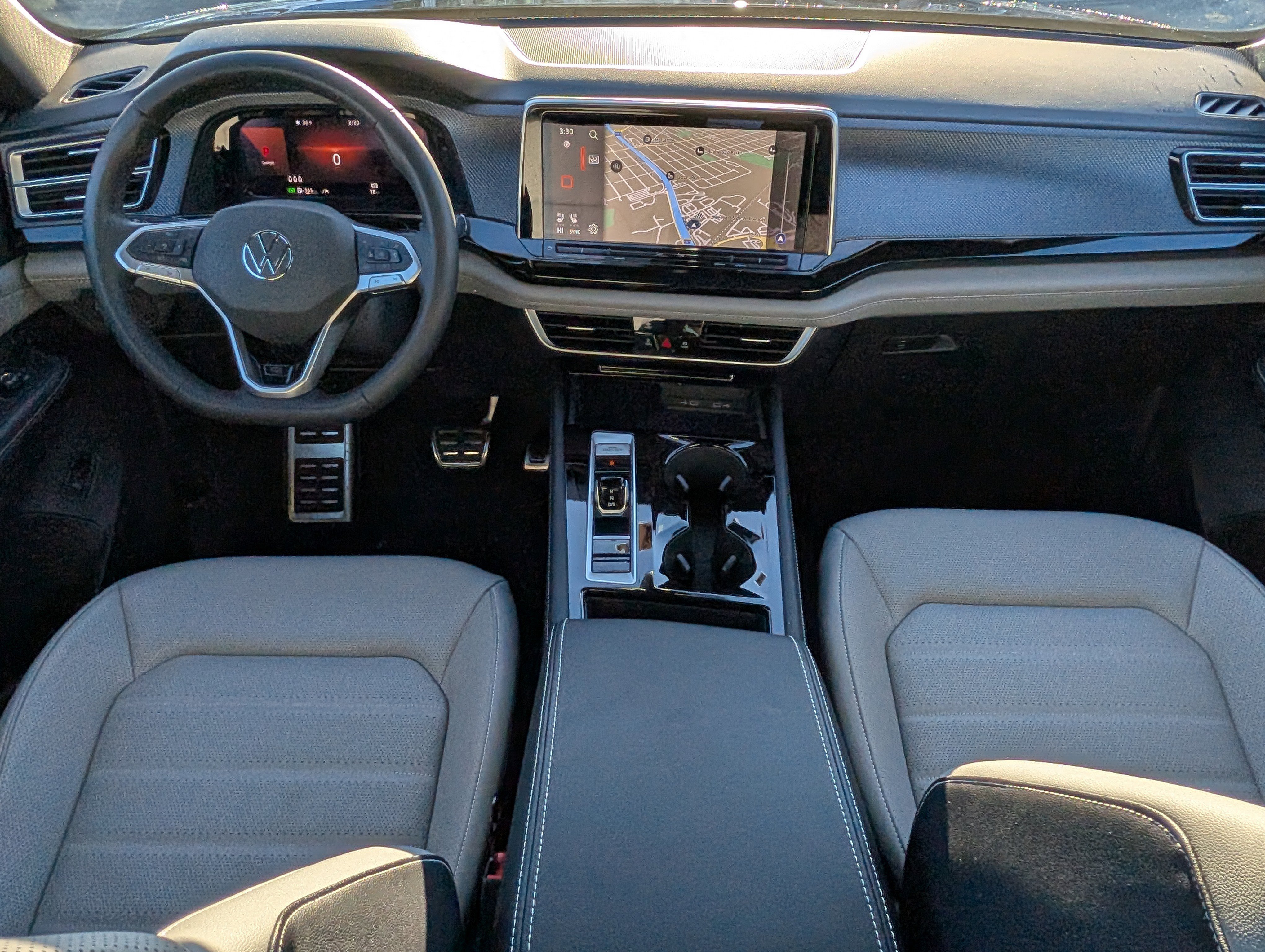 New 2026 Volkswagen Atlas Cross Sport SEL R-Line image 6