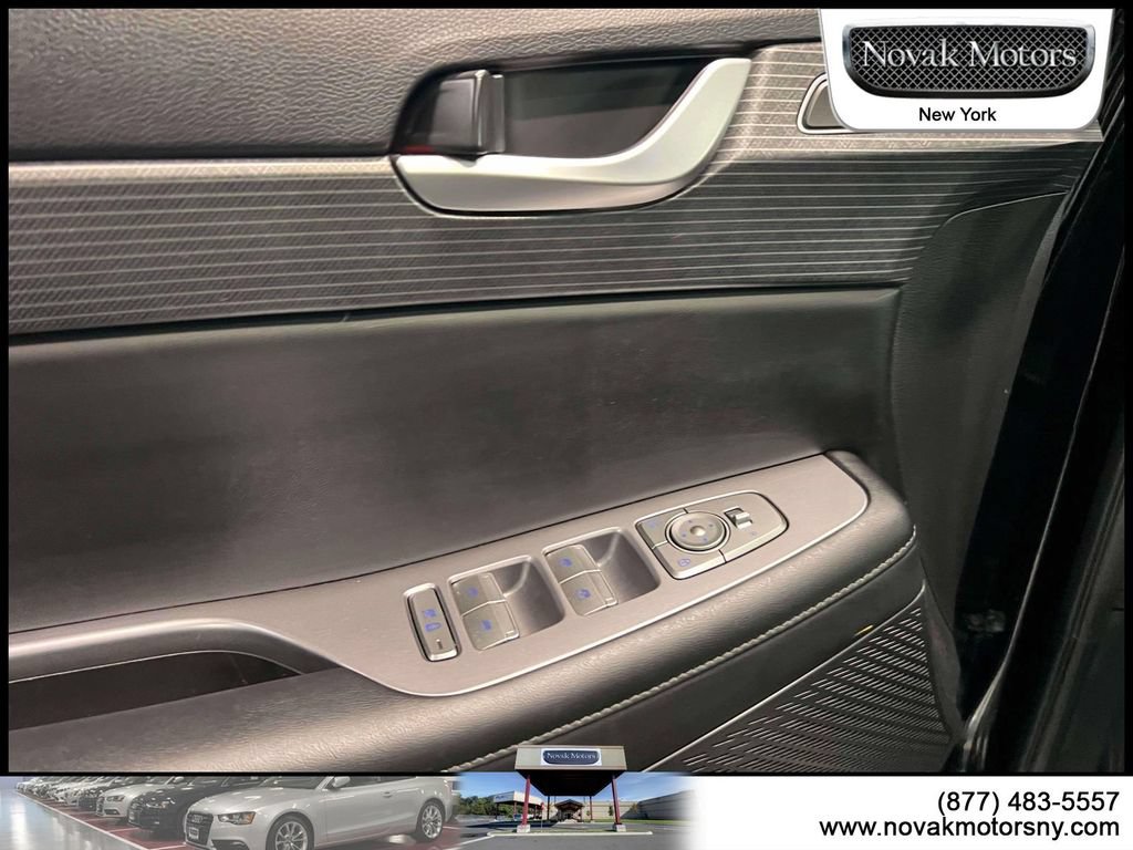 Used 2024 Hyundai Palisade Limited AWD/4WD image 18