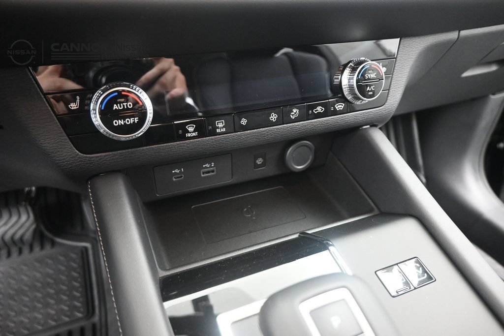 New 2026 Nissan Rogue SL AWD/4WD image 13