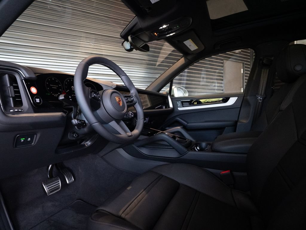 New 2026 Porsche Cayenne S AWD/4WD image 4
