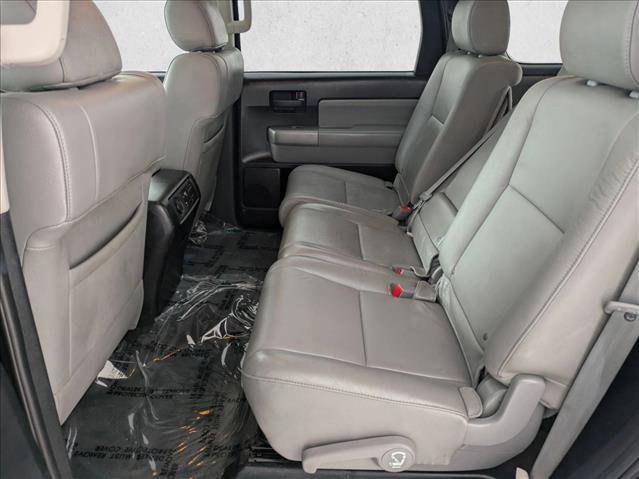 Used 2014 Toyota Sequoia SR5 w/ Premium Package AWD/4WD image 18