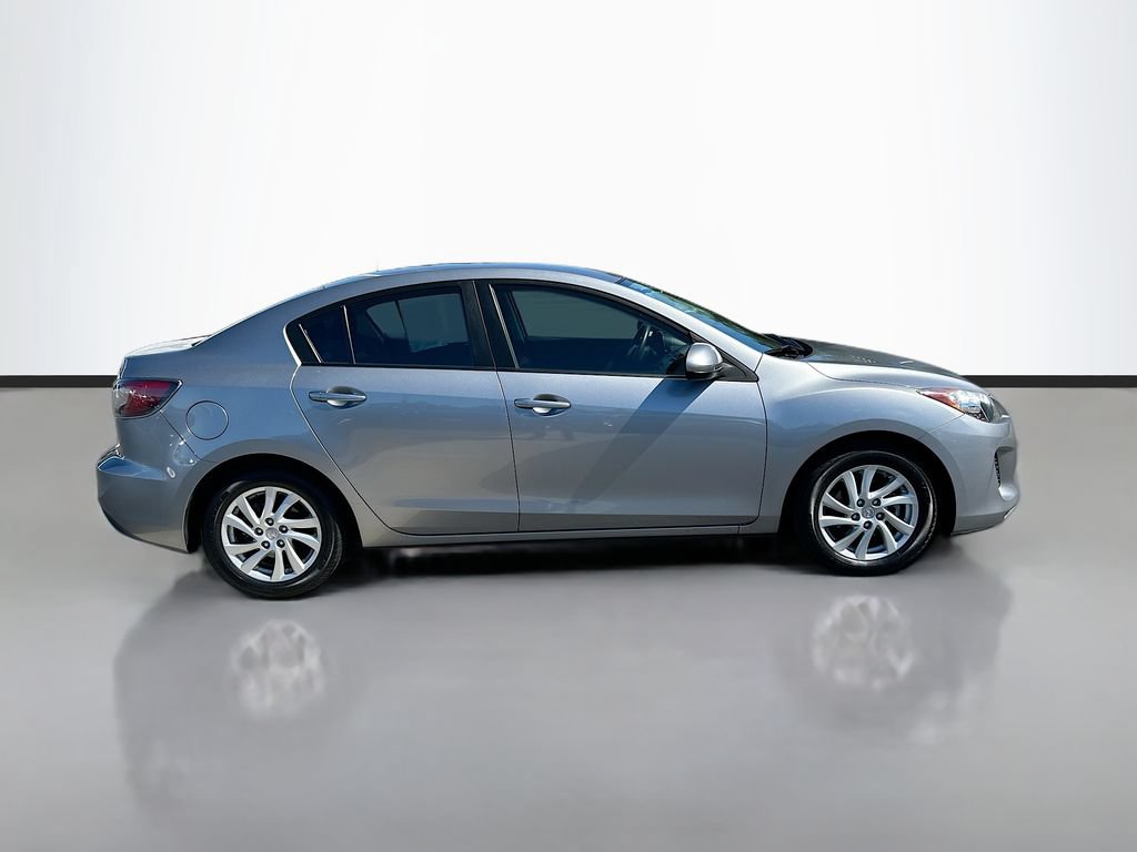 Used 2012 MAZDA MAZDA3 i Touring FWD image 4