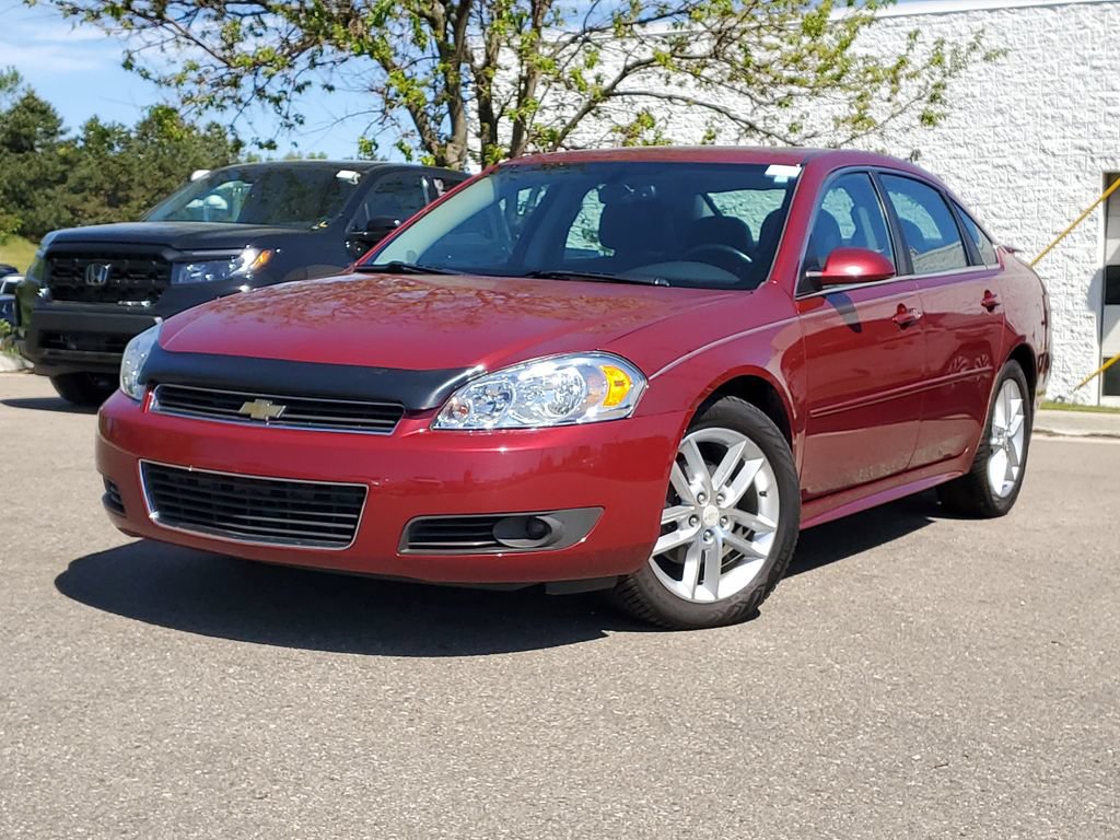 Used 2011 Chevrolet Impala LT w/ Luxury Edition Package FWD image 28