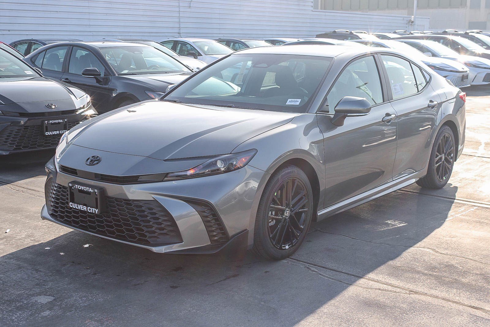 New 2026 Toyota Camry SE w/ Multimedia Upgrade Package FWD image 3
