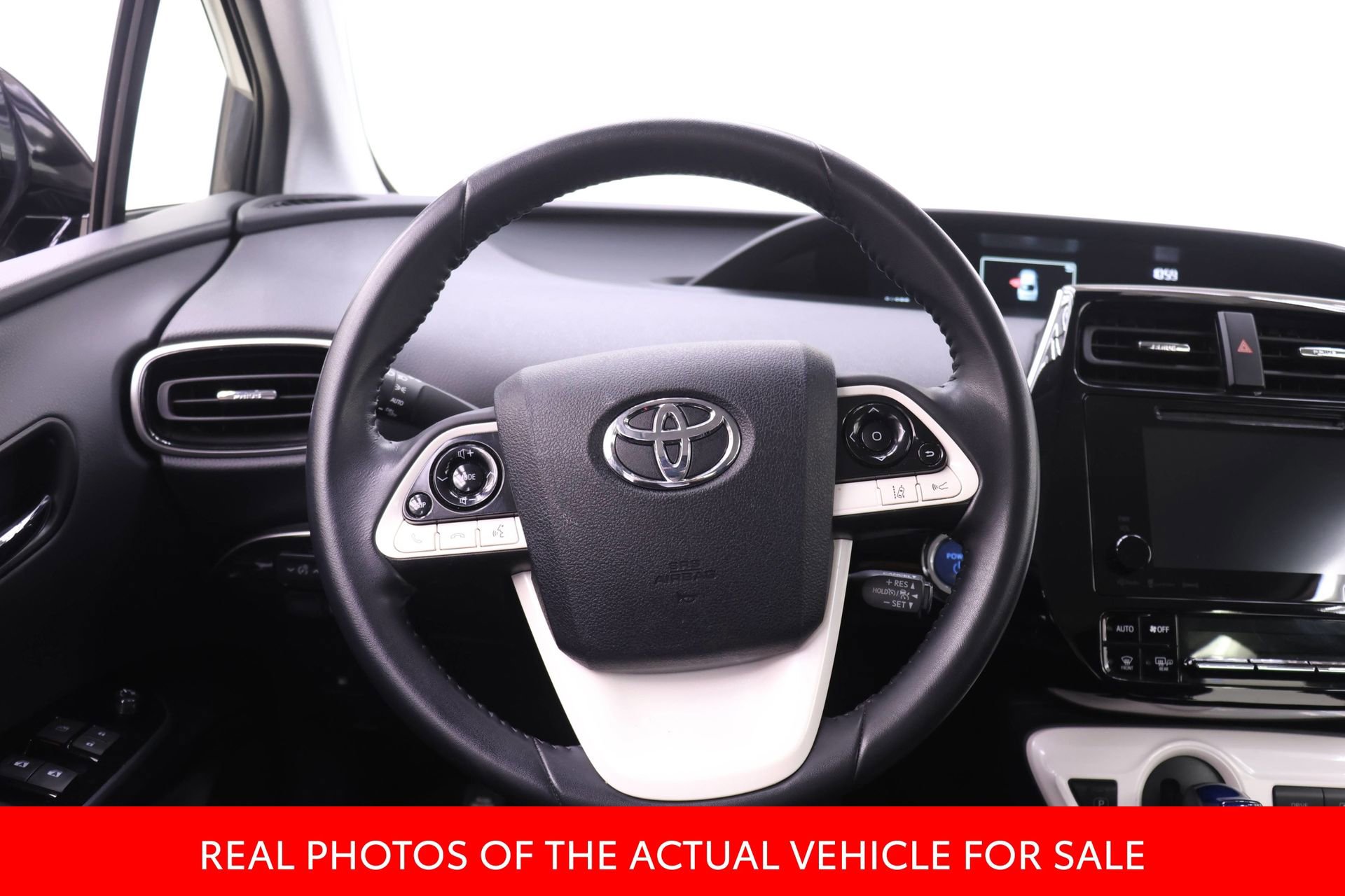 Certified 2018 Toyota Prius Three FWD image 5