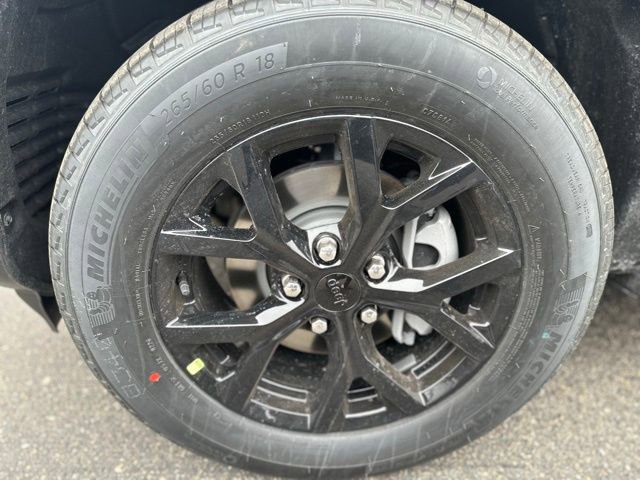 New 2026 Jeep Grand Cherokee Altitude image 14