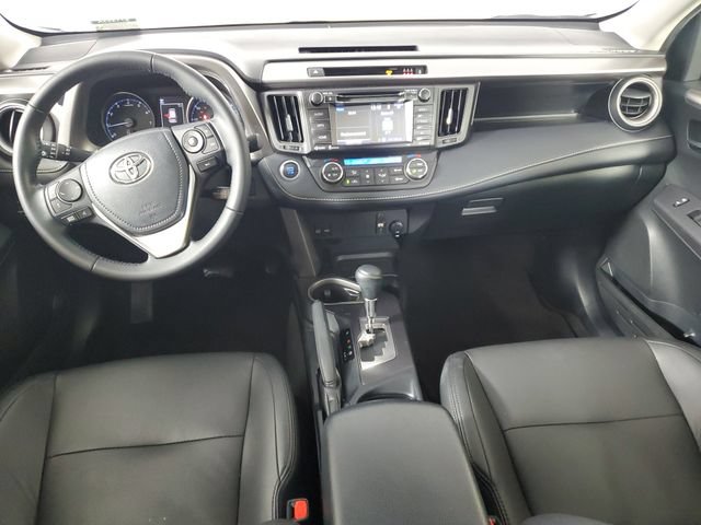 Used 2018 Toyota RAV4 XLE AWD/4WD image 12