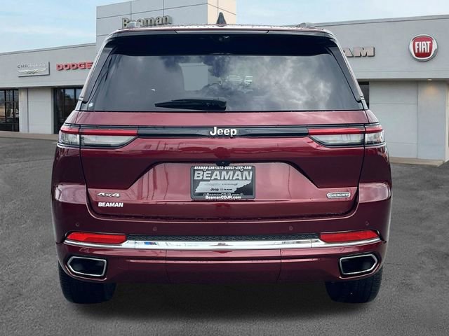Used 2023 Jeep Grand Cherokee Overland w/ Luxury Tech Group IV AWD/4WD image 6