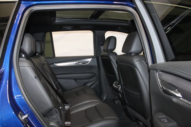 Certified 2023 Cadillac XT6 Luxury AWD/4WD image 15