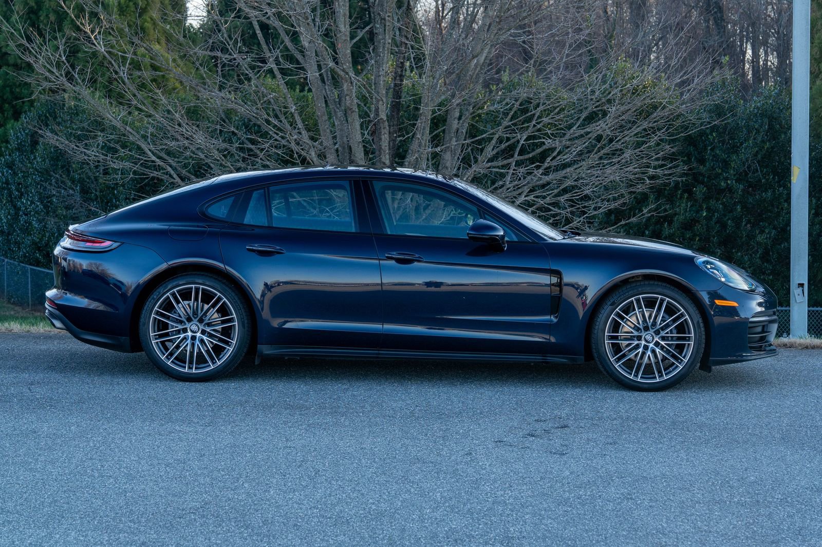 Certified 2022 Porsche Panamera 4 w/ Premium Package image 8