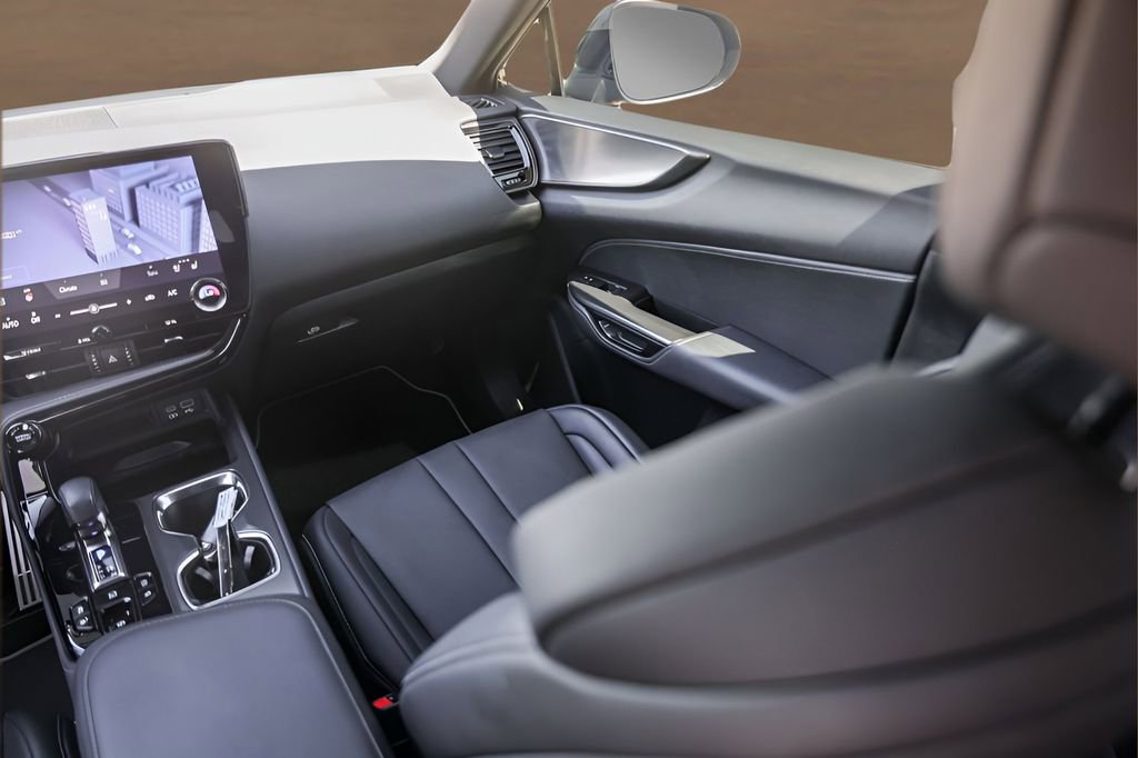 Used 2024 Lexus NX 350 F Sport image 28