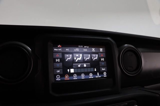 Used 2023 Jeep Wrangler Unlimited w/ Cold Weather Group image 24