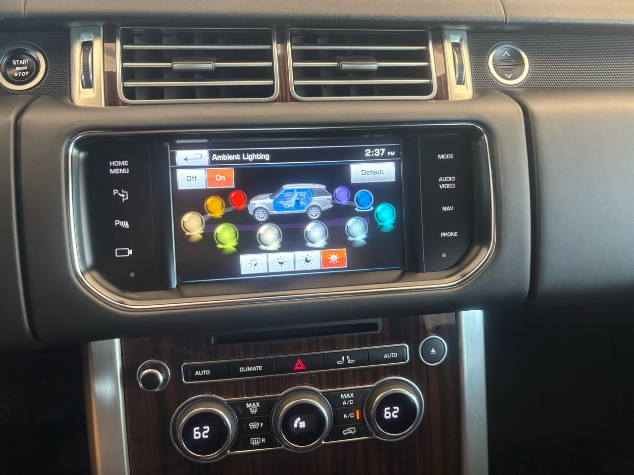 Used 2014 Land Rover Range Rover Supercharged image 17