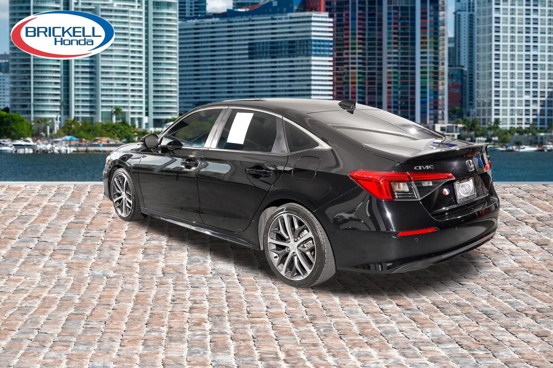 Used 2023 Honda Civic Touring image 5