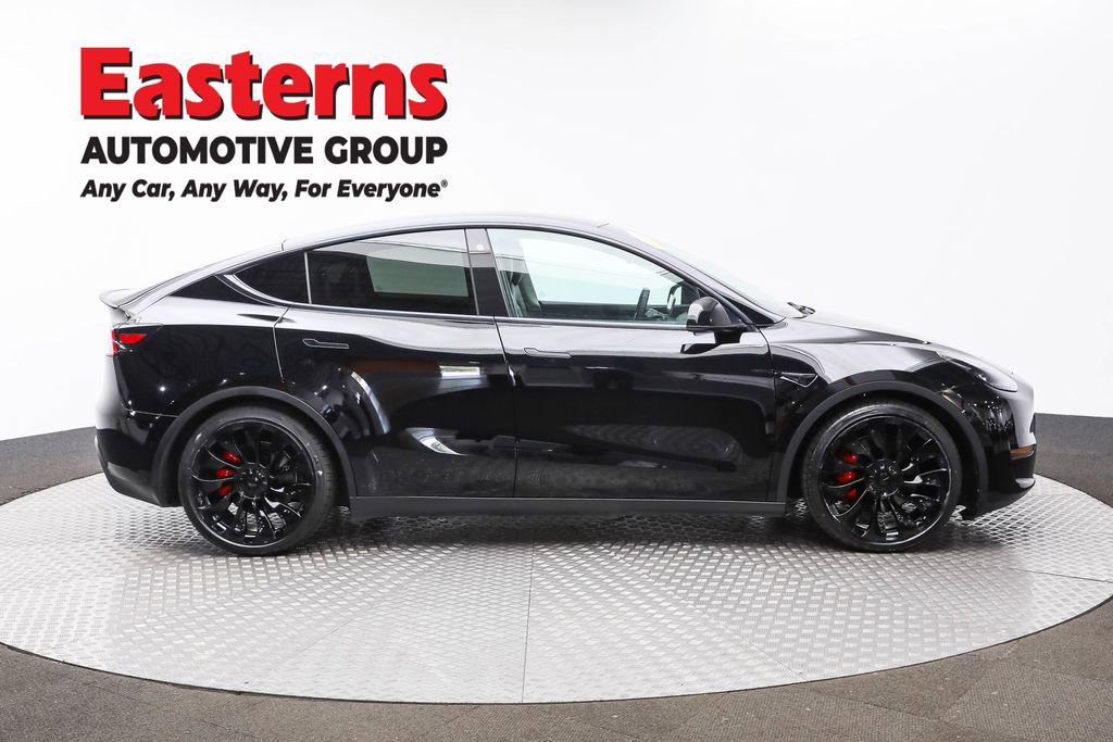 Used 2022 Tesla Model Y Performance image 4