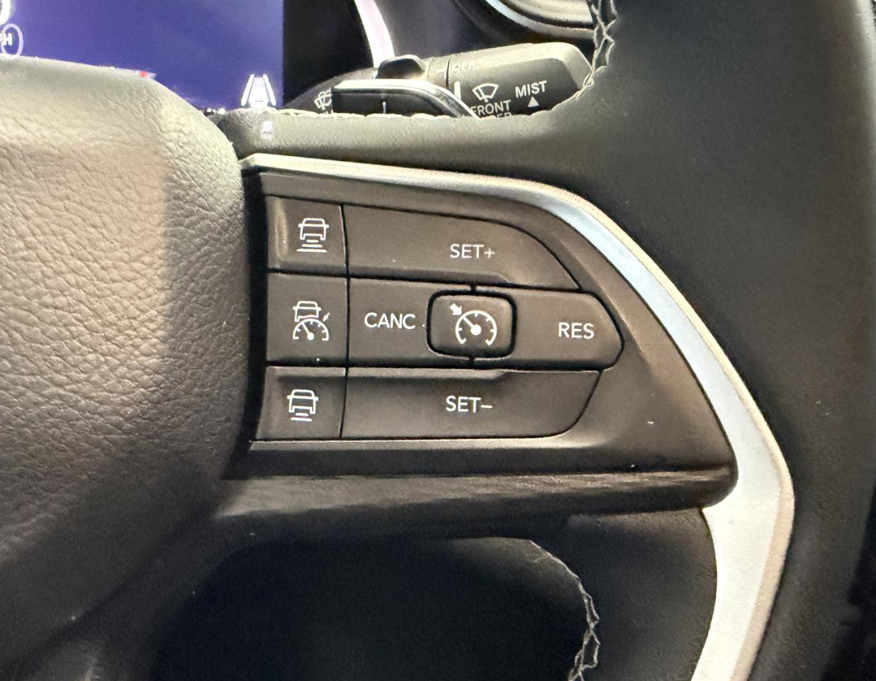 Used 2023 Jeep Grand Cherokee L Laredo w/ Trailer Tow Group (B) image 55