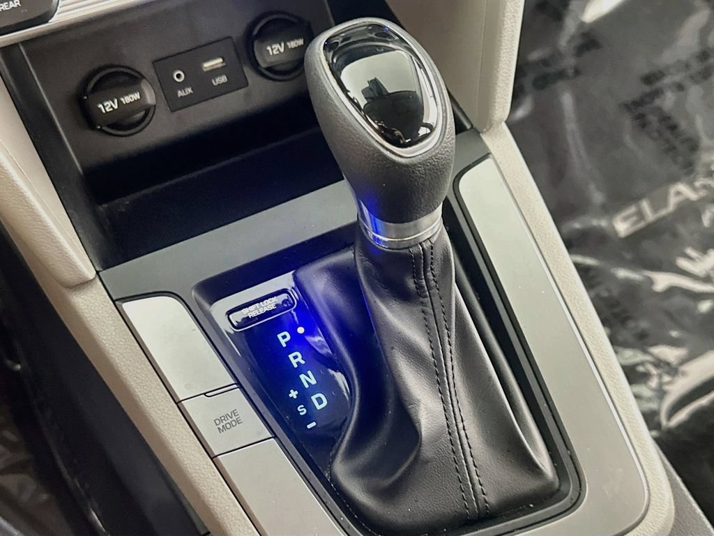 Used 2019 Hyundai Elantra SEL FWD image 33