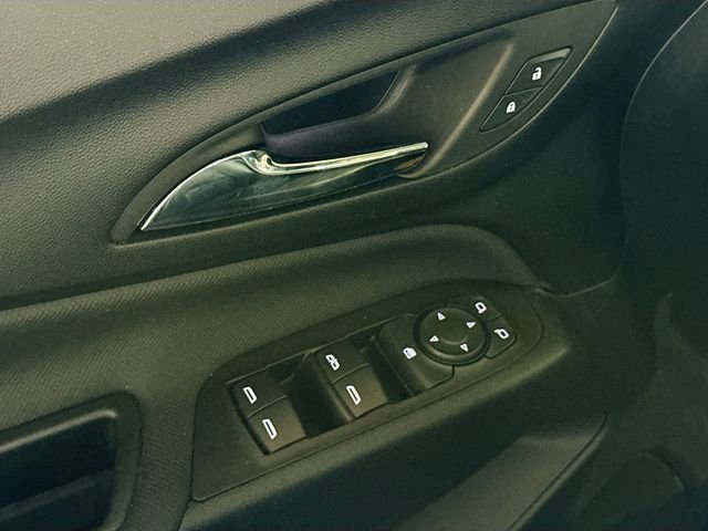 Used 2022 Chevrolet Equinox RS w/ RS Leather Package image 19