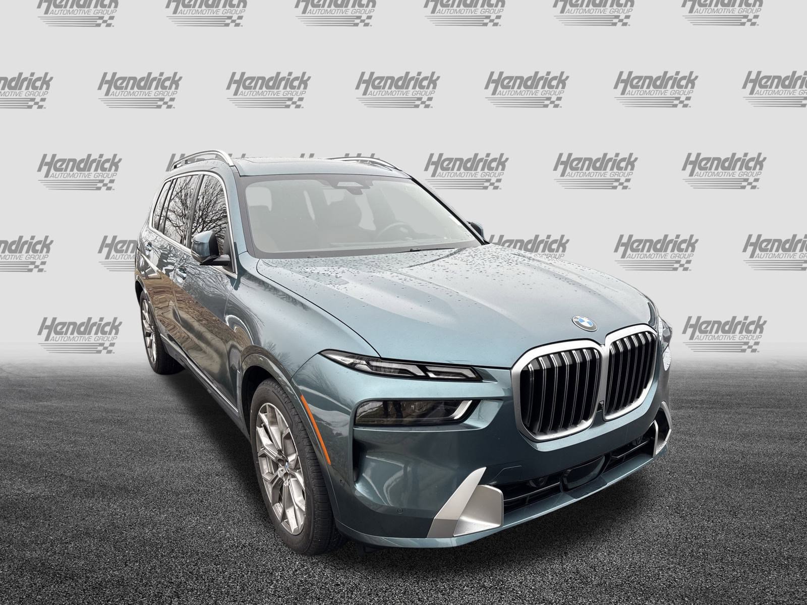 Certified 2024 BMW X7 xDrive40i w/ Executive Package image 3