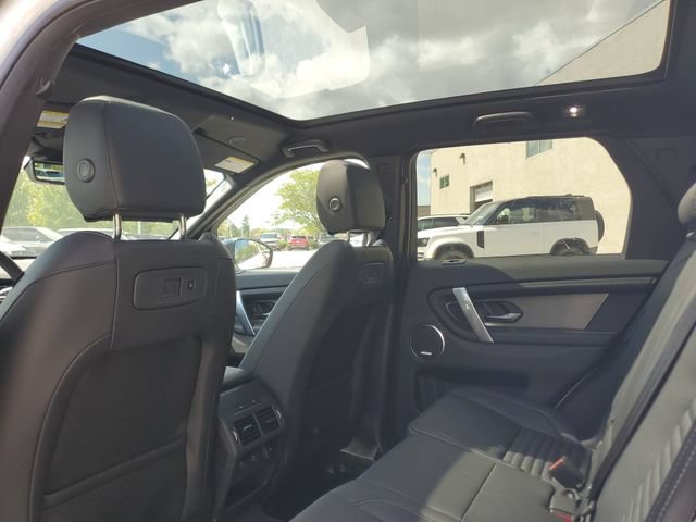 Certified 2025 Land Rover Discovery Sport Dynamic SE AWD/4WD image 16