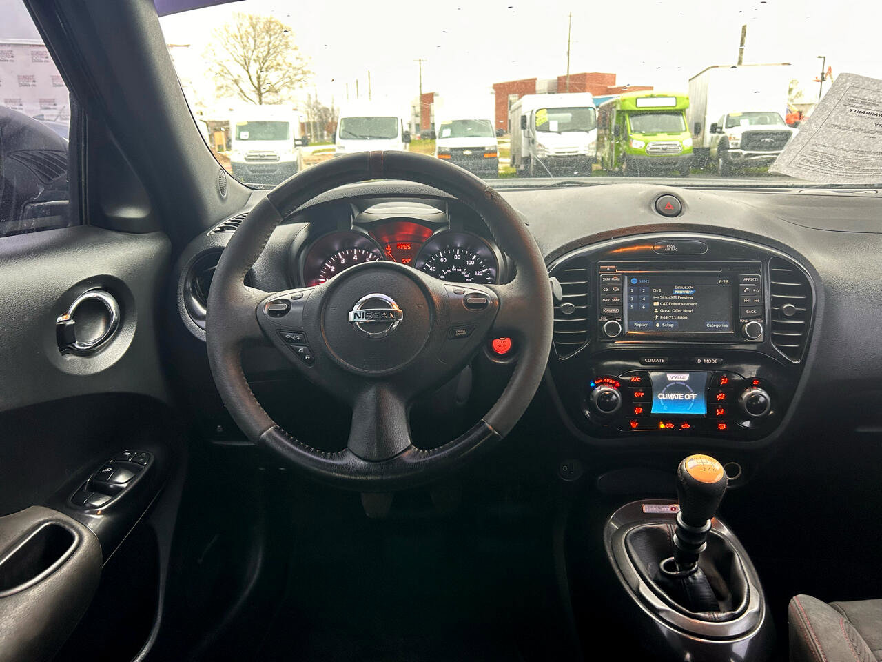 Used 2015 Nissan Juke NISMO image 17