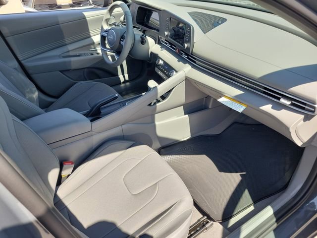 New 2026 Hyundai Elantra Sport image 17