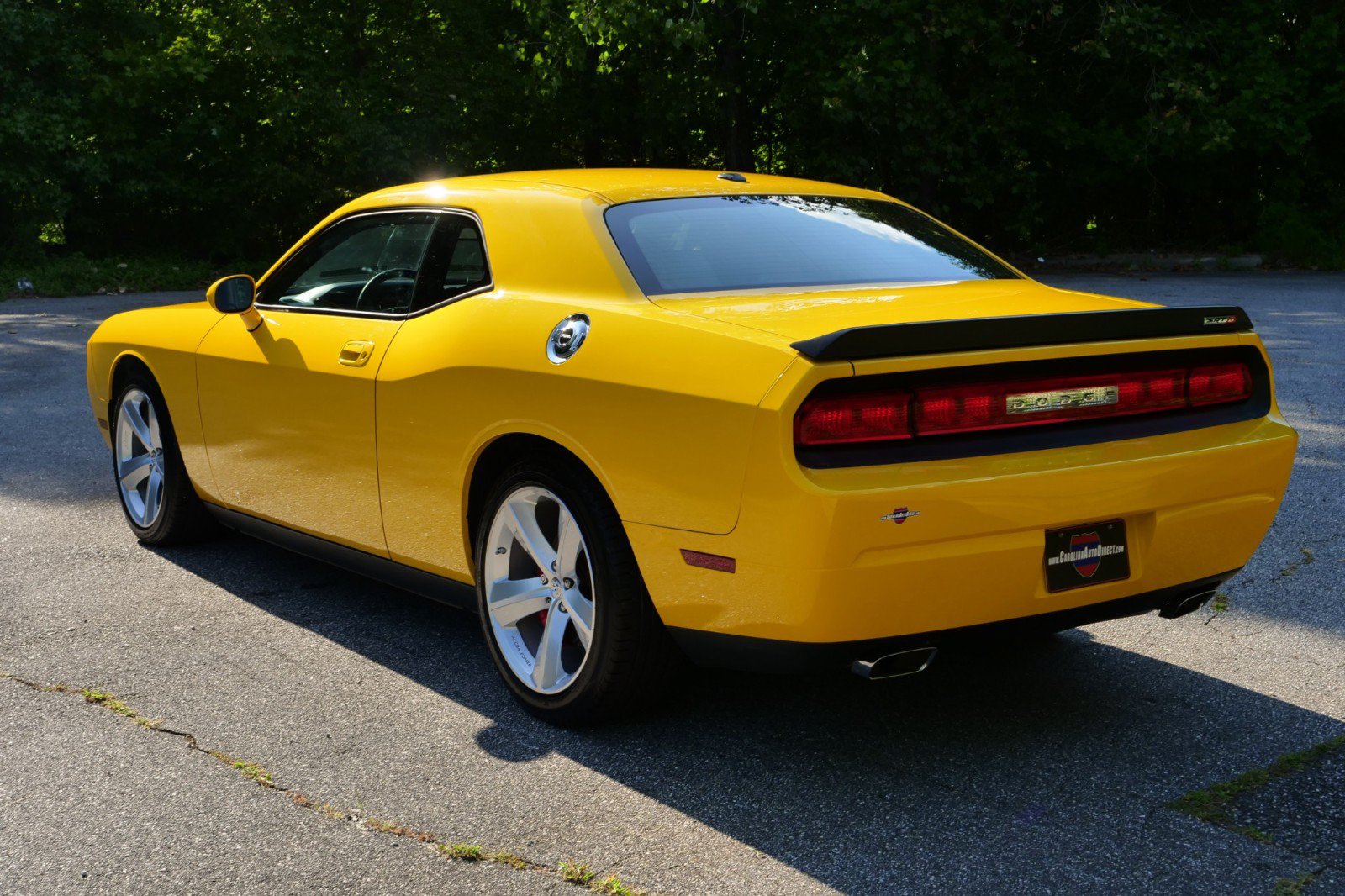Used 2010 Dodge Challenger SRT8 w/ SRT Option Group II RWD image 7