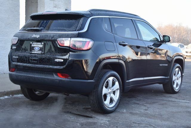 Used 2020 Jeep Compass Latitude image 11