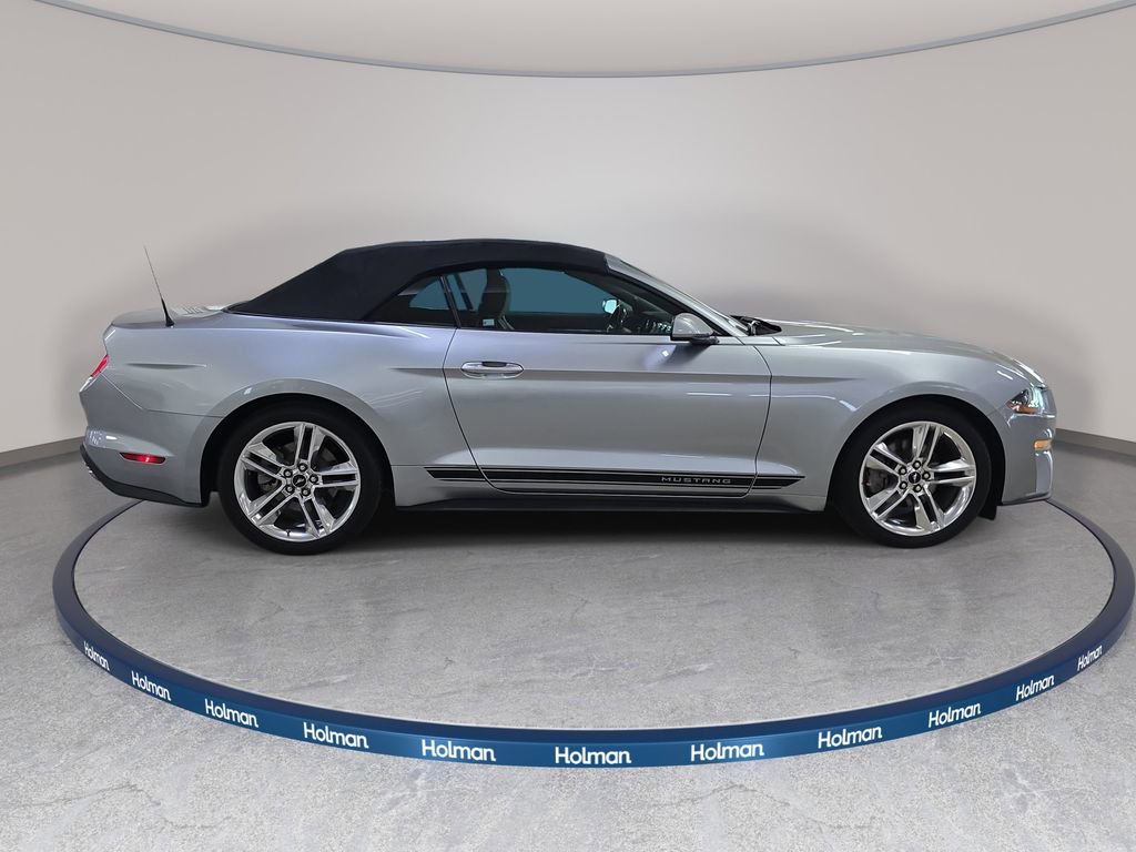 Used 2021 Ford Mustang Premium w/ Pony Package RWD image 6