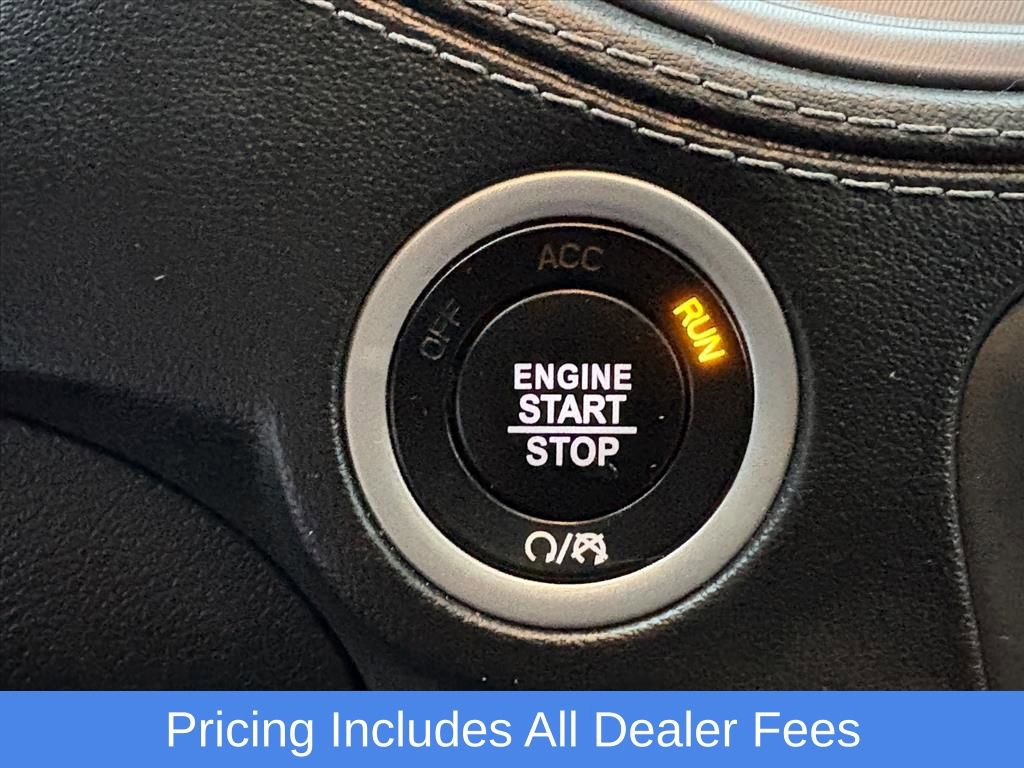 Used 2023 Dodge Charger R/T w/ Plus Group RWD image 13