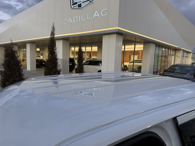 Used 2020 Ford Explorer XLT w/ Class III Trailer Tow Package image 10