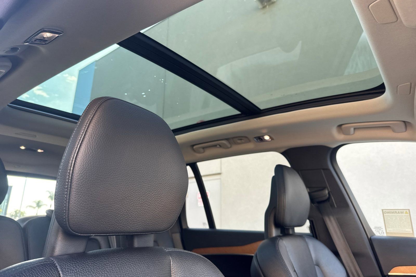 Used 2021 Volvo XC90 T8 Inscription Expression image 19