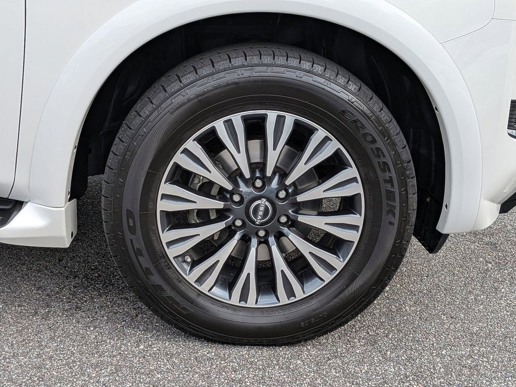 Used 2022 Nissan Armada SL w/ Midnight Edition Package image 11