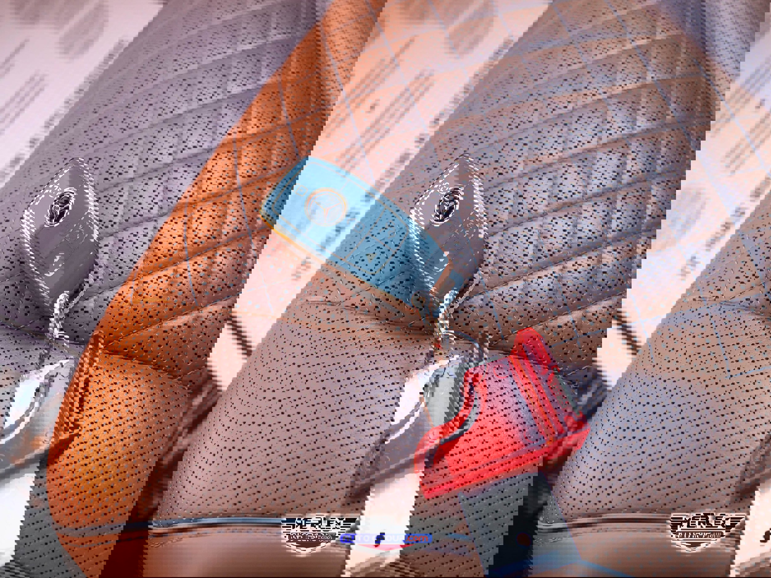 Used 2019 Mercedes-Benz S 560 4MATIC Sedan w/ Premium Package image 56