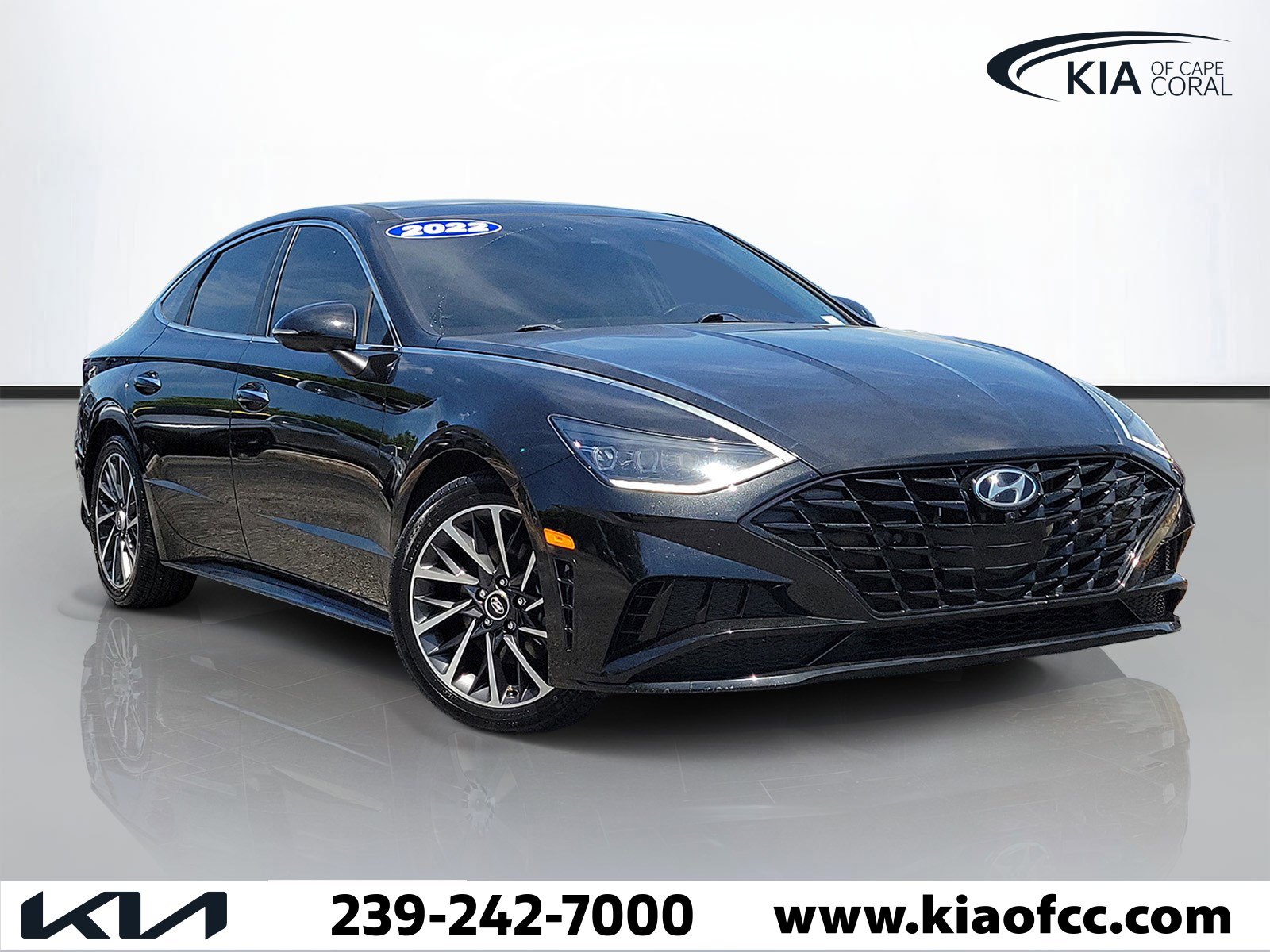Used 2022 Hyundai Sonata Limited FWD image 1